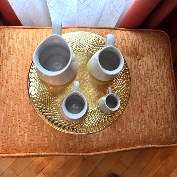 Vintage, Set of 4 BIA, Cordon Bleu Porcelain Pitchers, Made in Brazil - Picture 2 of 6